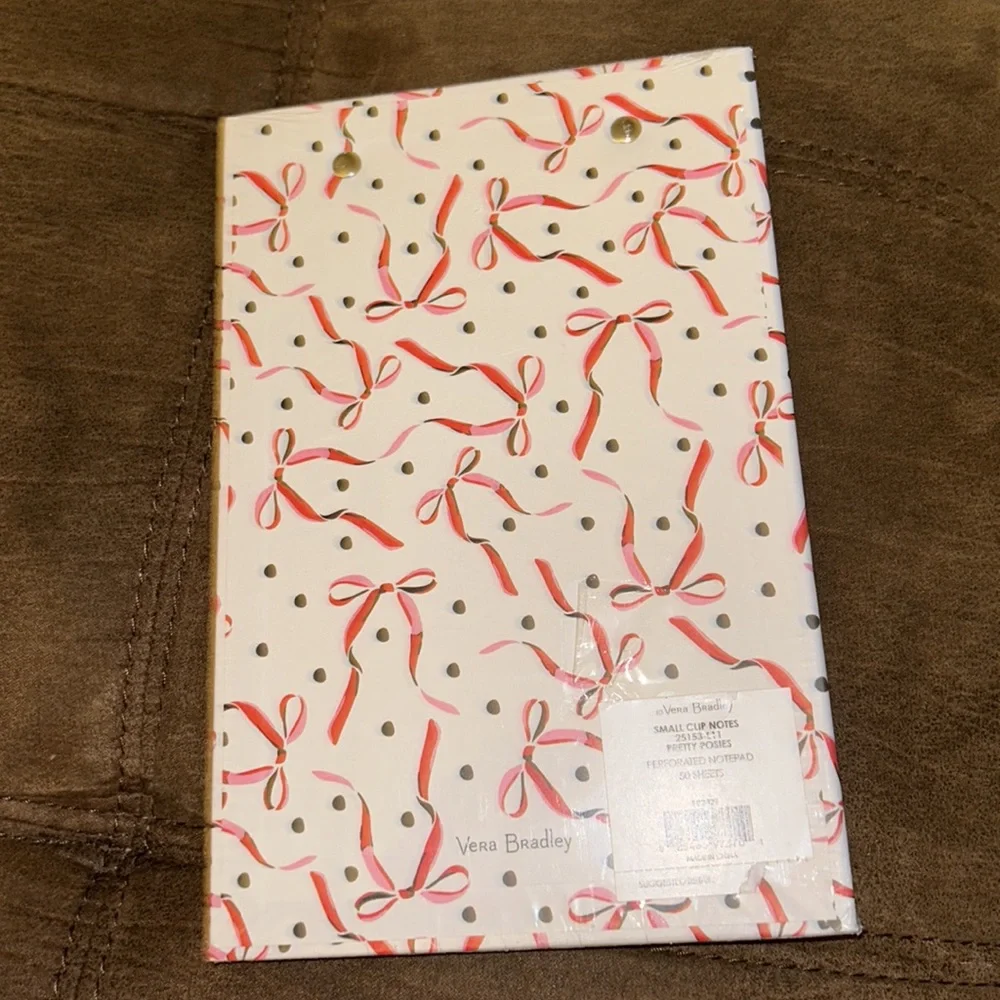 NWT VERA BRADLEY SMALL CLIP NOTES PRETTY POSIES 50 SHEETS